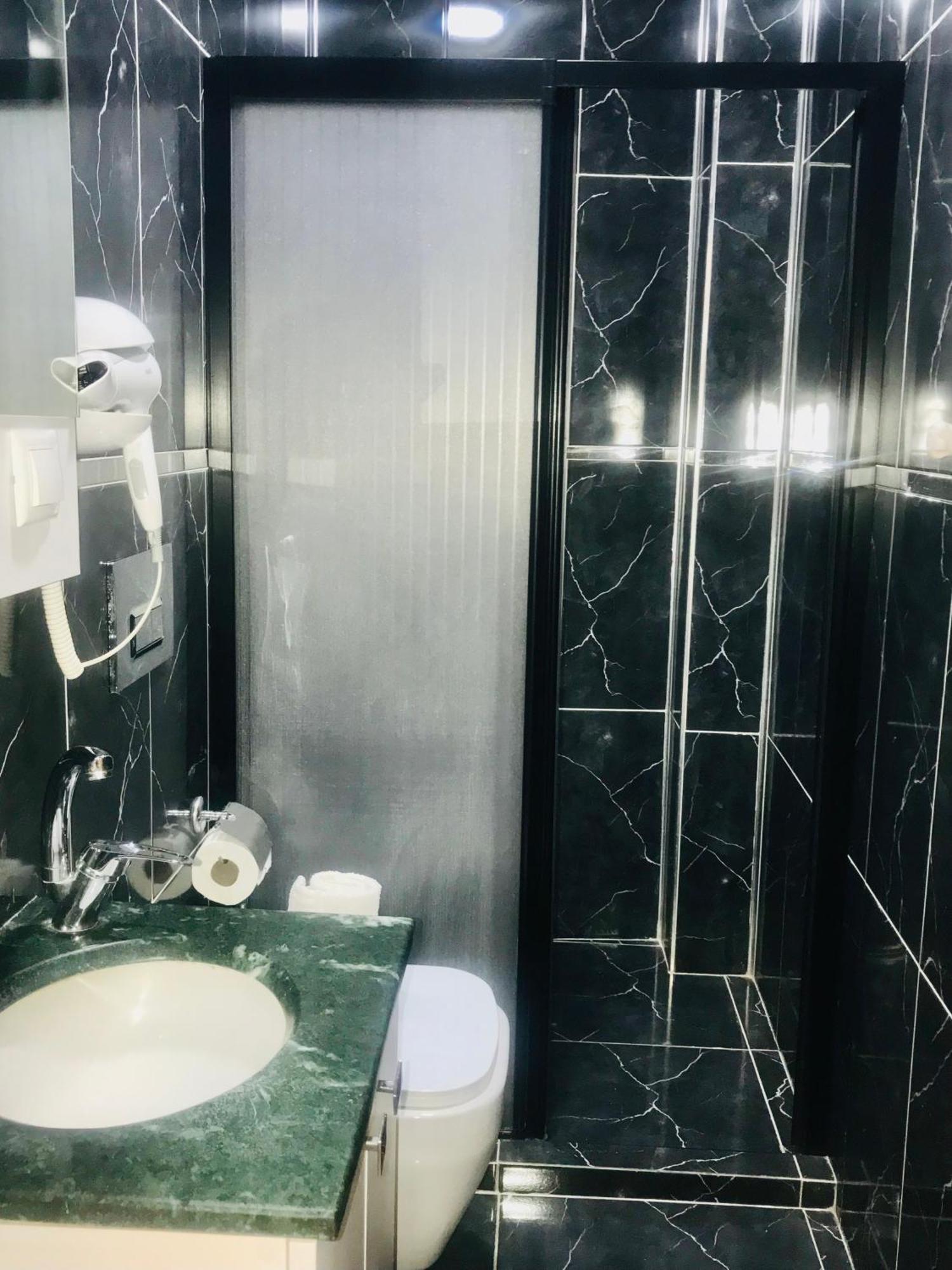 Bonita Hotel Istanbul Exteriör bild